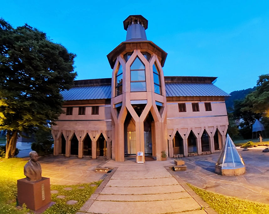 高野辰之記念　おぼろ月夜の館　斑山文庫