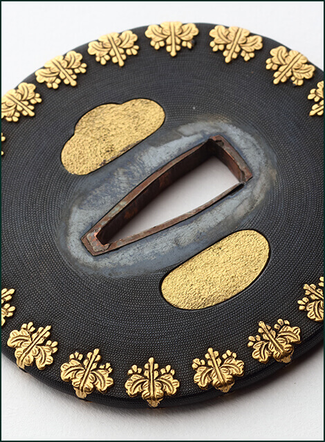黒蝋色塗葵紋散 金蒔絵鞘 大小拵（打刀拵） 鍔